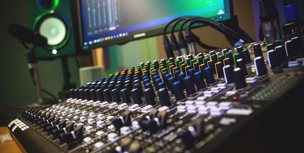 How to Setup an Audio Interface to Record Audio